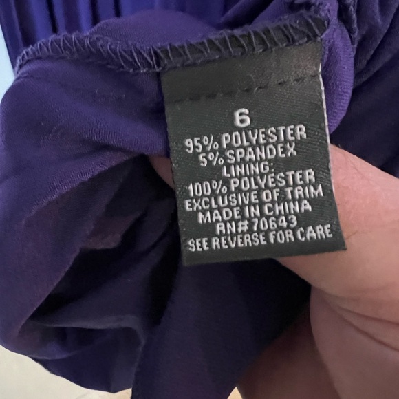 Dressbarn Collection V Neck Sleeveless size: 6 .Purple Color. Woman Dress - Picture 6 of 9